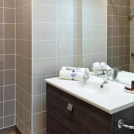 Zenao 4* Montreuil